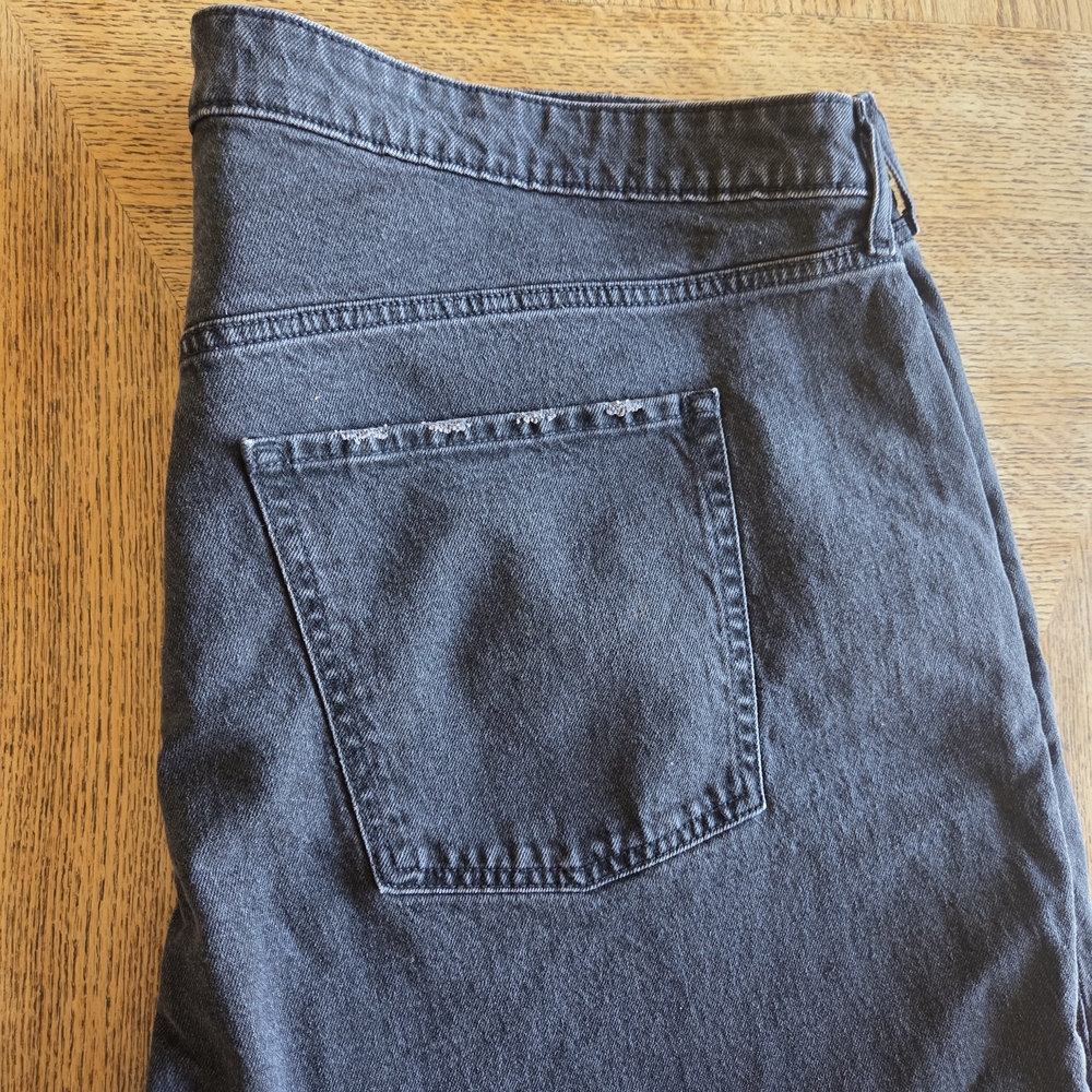 Old Navy Curvy Extra High-Waisted Wide-Leg Jeans Black Wash 26W NWT - Picture 10 of 10